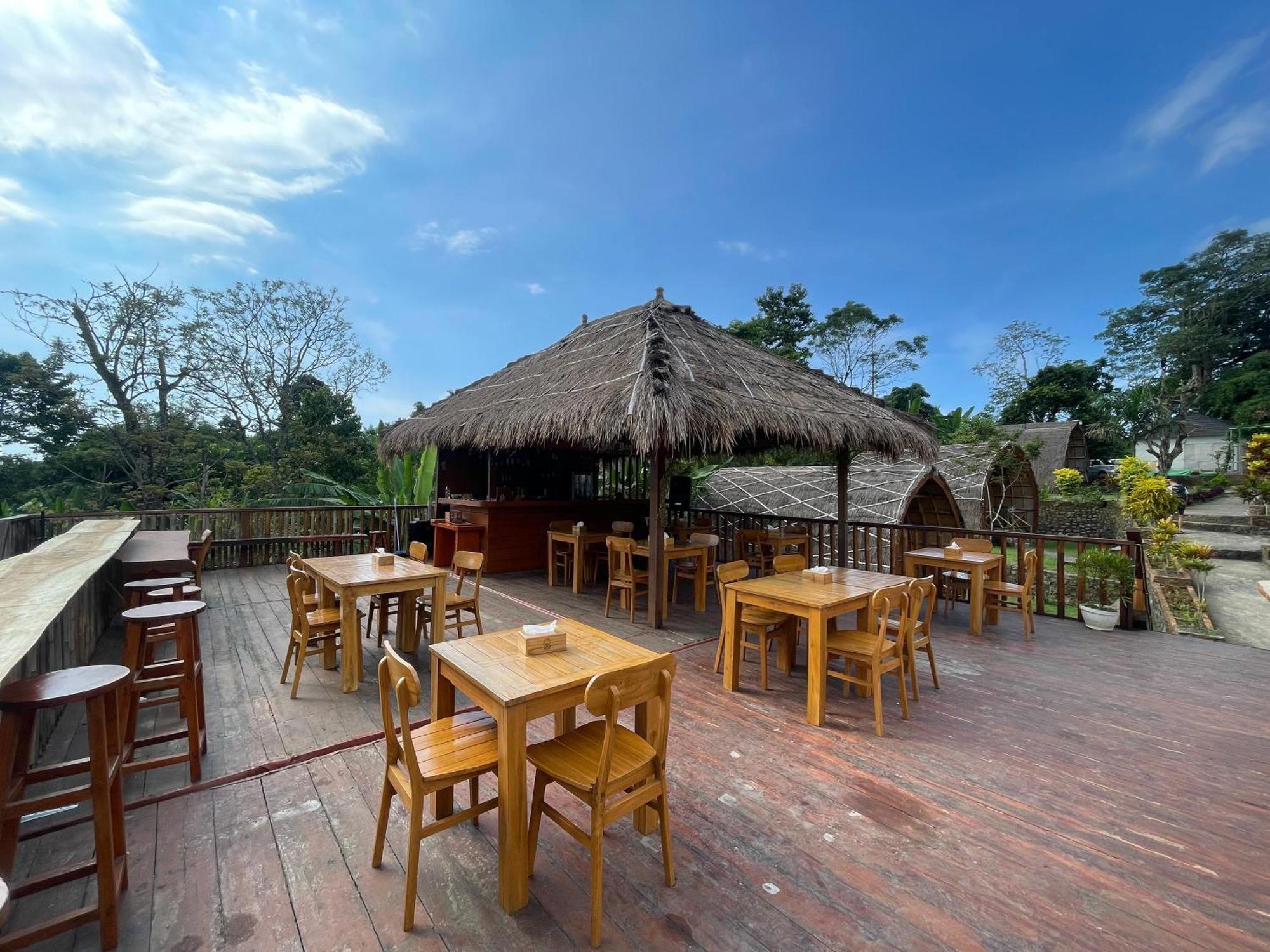 Villa Bambu Rinjani & Restaurant سينارو المظهر الخارجي الصورة